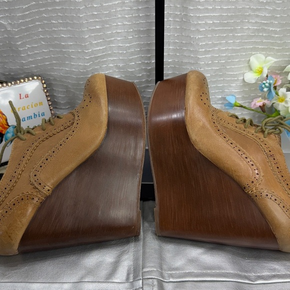 (R5)Steve Madden PARRDON,vintage
Brown leather lace-up platform oxfords,women' 9 - Picture 11 of 13